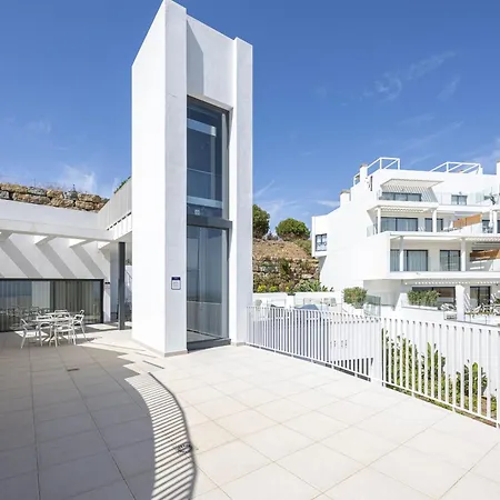 Bright And Modern With Sea Views Riviera Del Sol